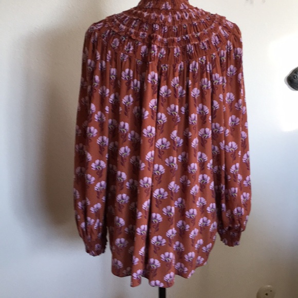 Zara blouse - Picture 2 of 5